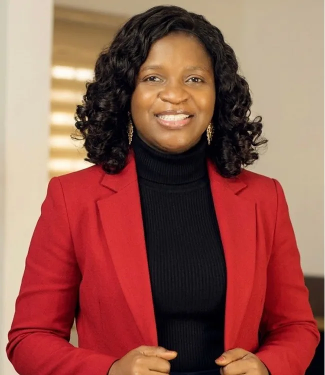 Ikeoluwa Akano — Executive & Life Coach